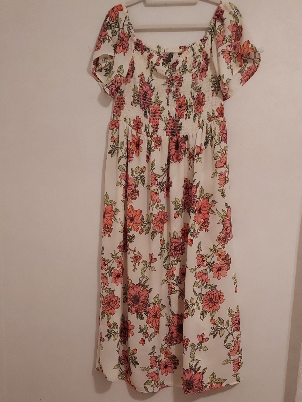 Nevena Rar Maxi Dress Size 1X - Picture 3 of 9